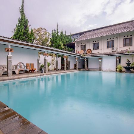 Takashimaya Hotel & Convention Lembang Dış mekan fotoğraf