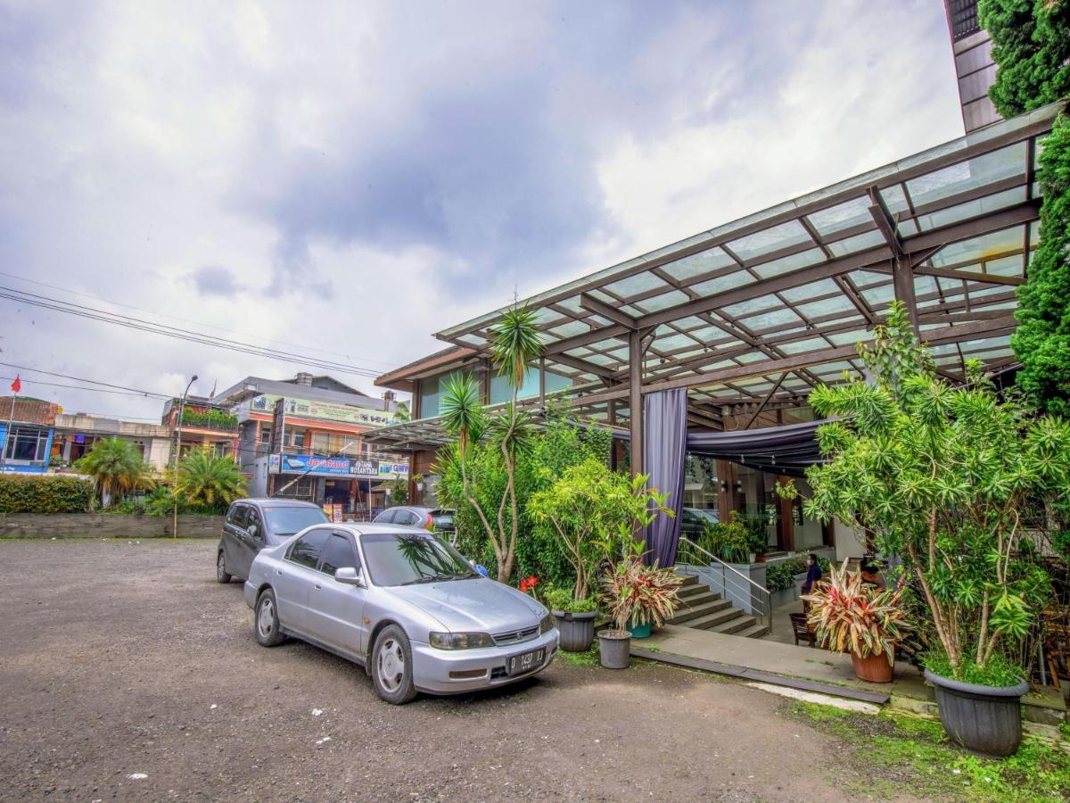 Takashimaya Hotel & Convention Lembang Dış mekan fotoğraf